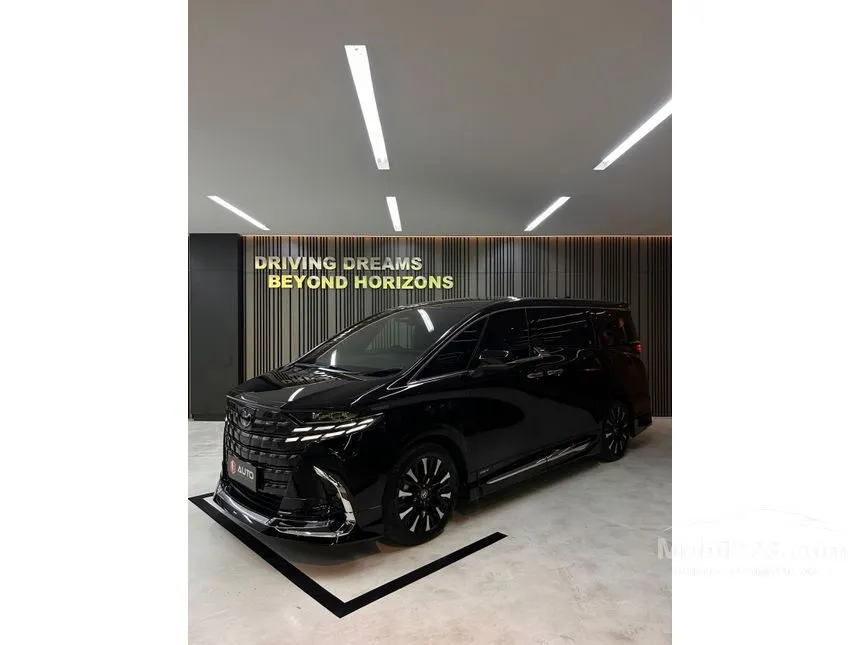 2024 Toyota Alphard HEV Modelista MPV