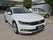 2019 Volkswagen Passat 2.0 380 TSI Highline Sedan OFFER