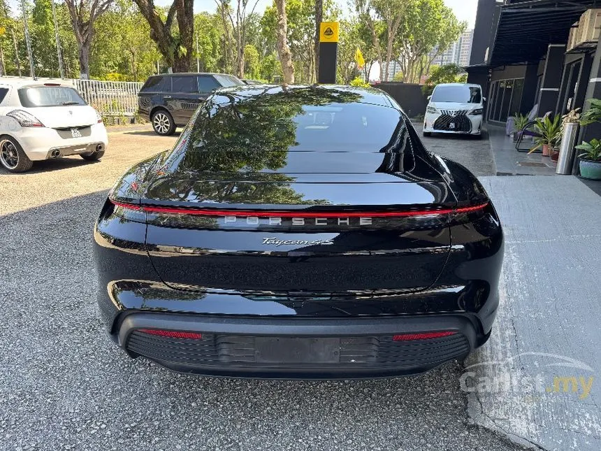 2020 Porsche Taycan 4S Sedan