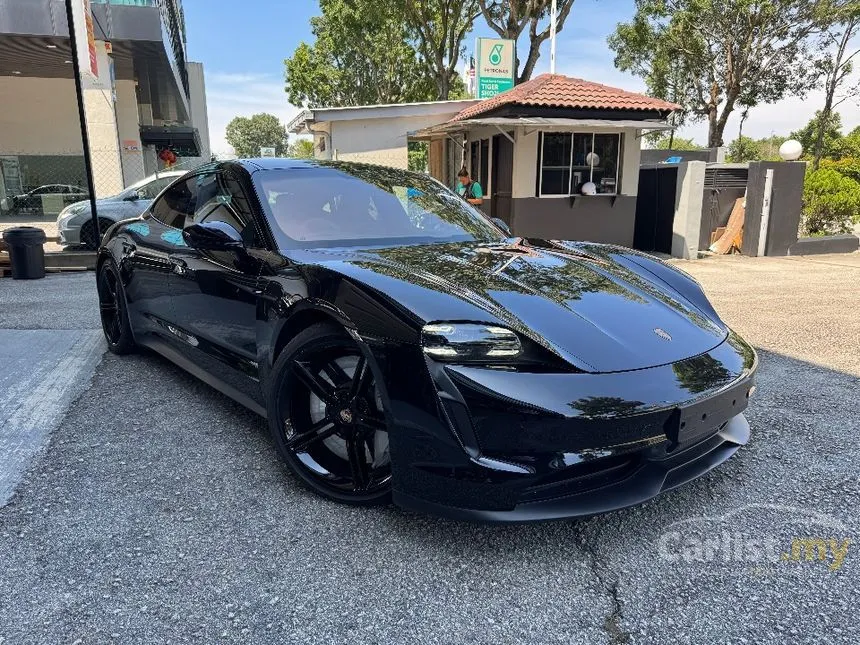 2020 Porsche Taycan 4S Sedan