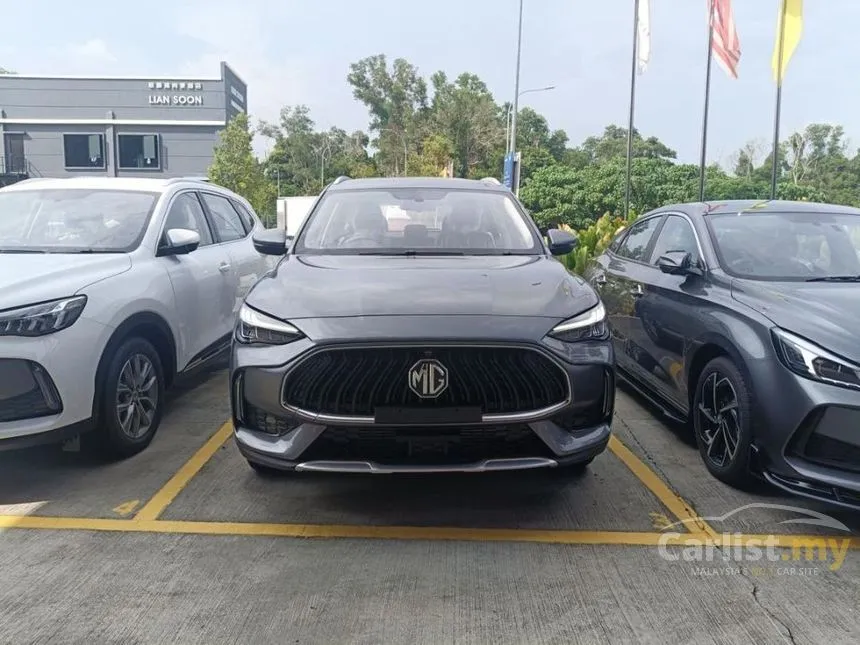 2026 MG HS Luxury SUV