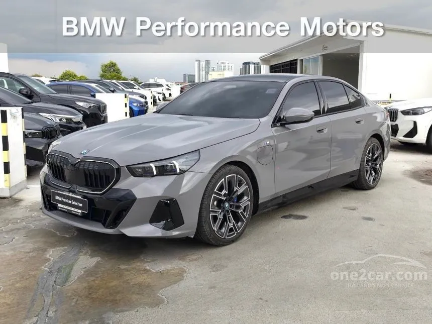 2024 BMW 530e M Sport Pro Sedan