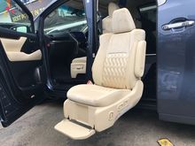 2015 Toyota Alphard 3.5 G Extra Kit MPV welcab Full spec wheelchair