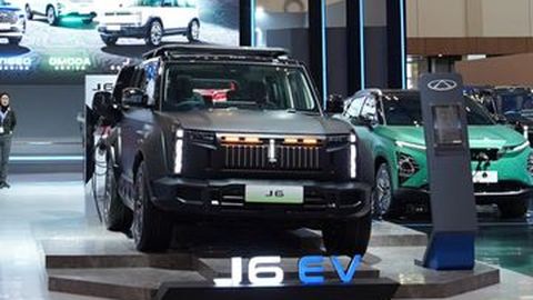 Laris Manis! Chery J6 Dipesan Nyaris 400 Unit selama 7 Hari GJAW 2024