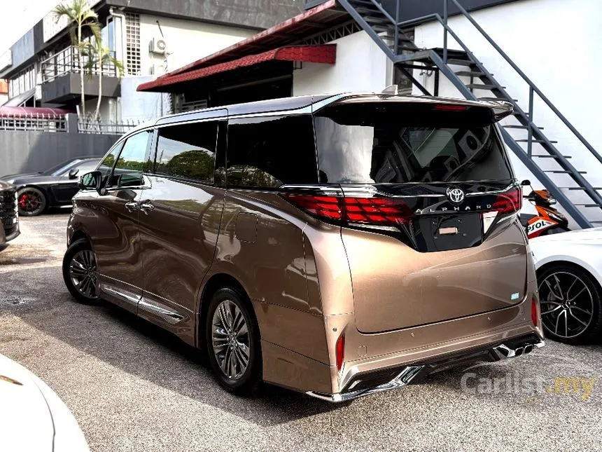 2024 Toyota Alphard Z 7-Seater MPV
