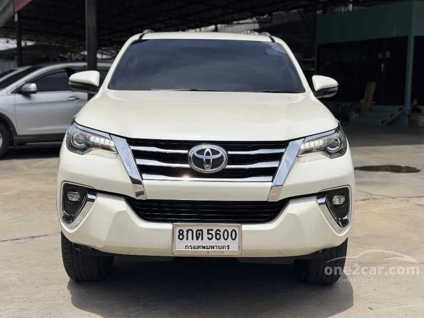 2019 Toyota FORTUNER V SUV