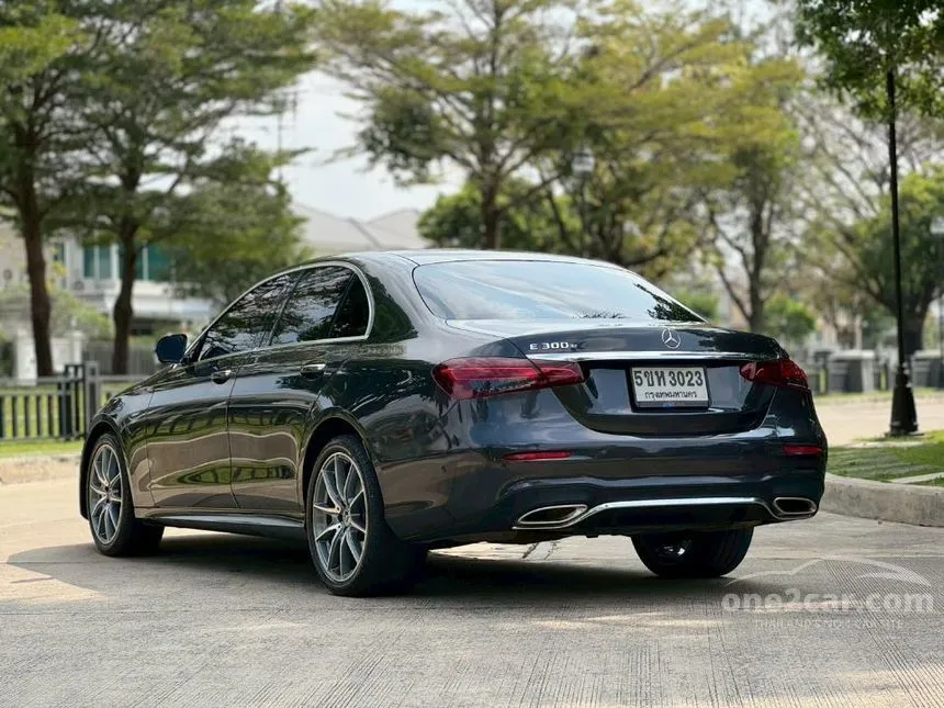 2022 Mercedes-Benz E300 e AMG Dynamic Sedan