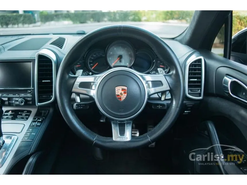 2013 Porsche Cayenne GTS SUV