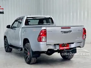 2018 Toyota HILUX REVO 2.4 E Plus Prerunner Smart Cab Pickup