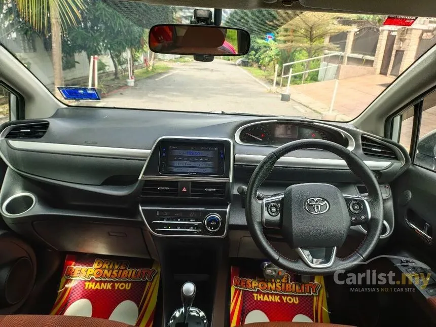 Used Toyota Sienta 1.5 V MPV VERY LOW MILEAGE FULL SERVICE WITH TOYOTA ...