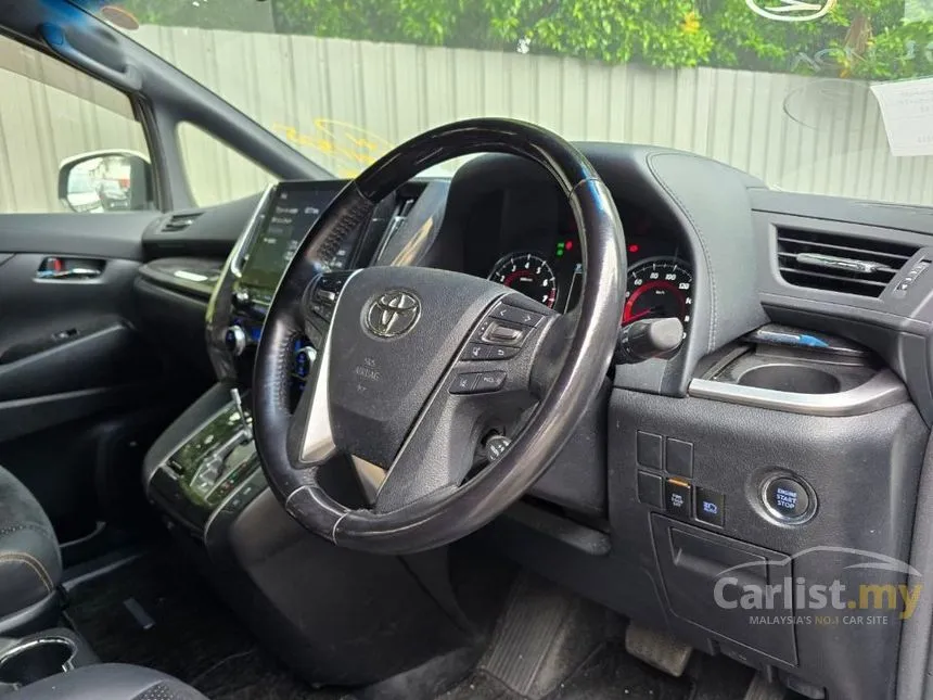 2021 Toyota Vellfire Z Golden Eyes MPV