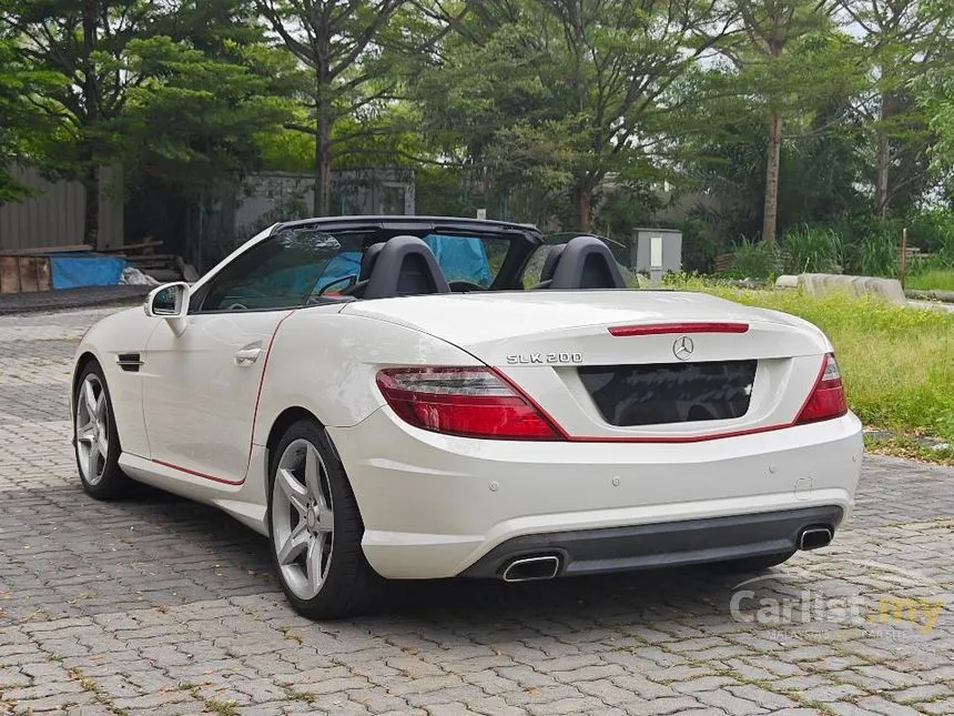 2013 Mercedes-Benz SLK200 AMG Sport Convertible