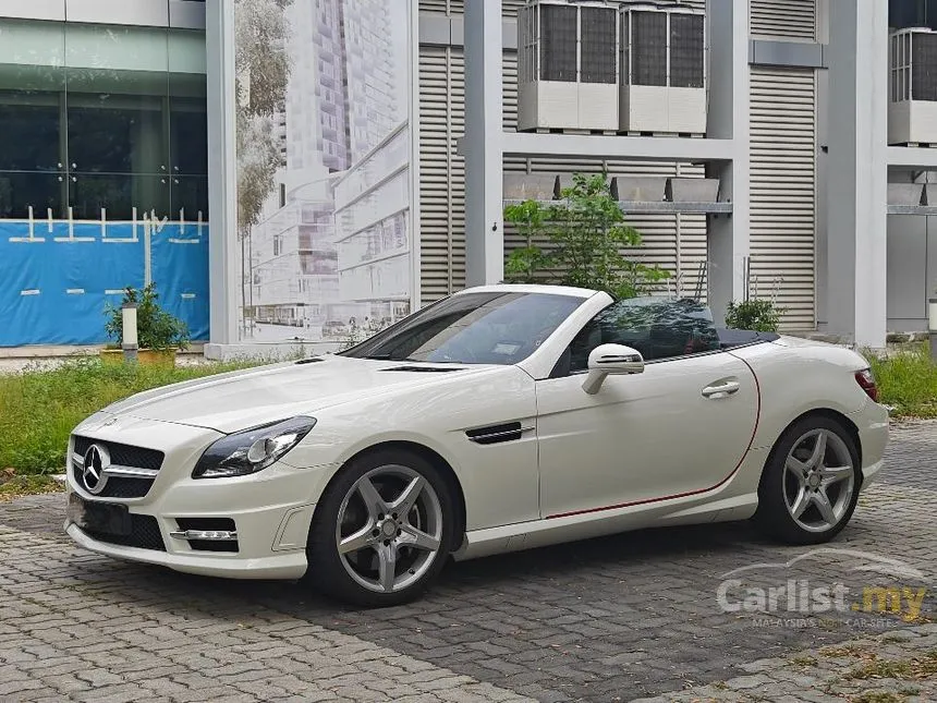 2013 Mercedes-Benz SLK200 AMG Sport Convertible