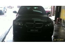 2005 BMW 325i 2.5{M} Sedan