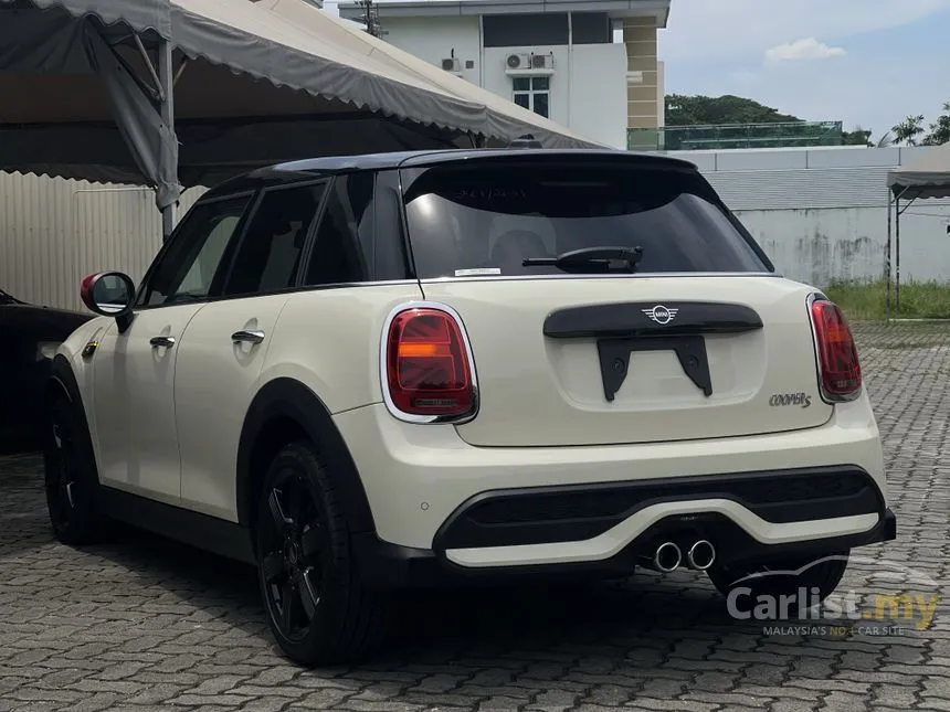 2021 MINI Cooper S 5 Door Hatchback