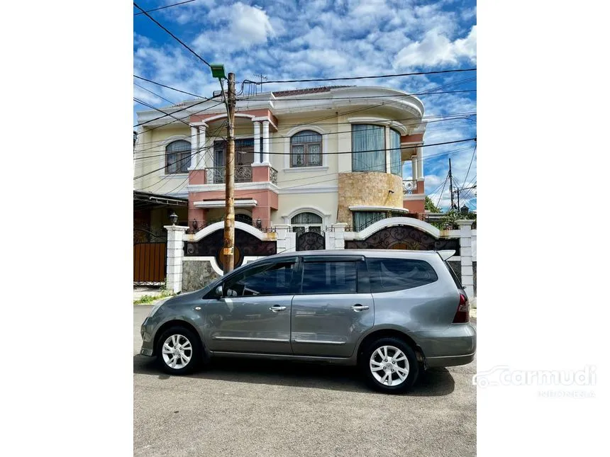 2013 Nissan Grand Livina XV MPV