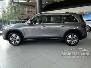 2023 Mercedes-Benz EQB250 Progressive Line SUV