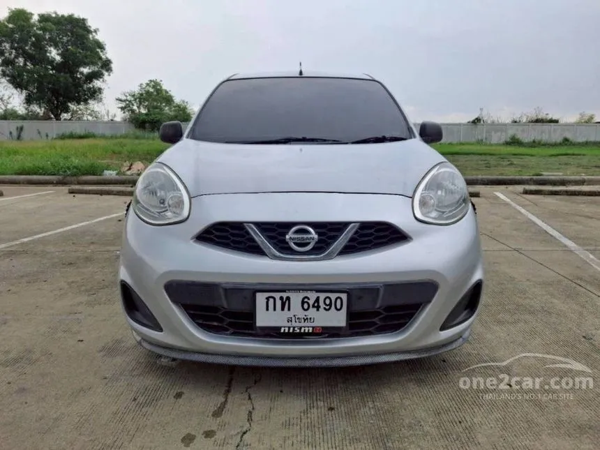 2016 Nissan MARCH E Hatchback