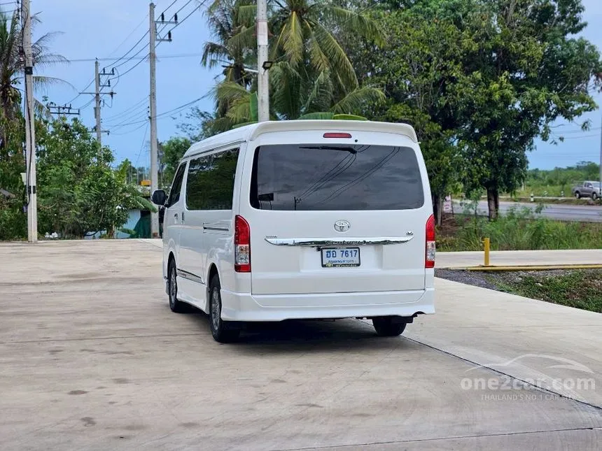 2018 Toyota VENTURY V Van