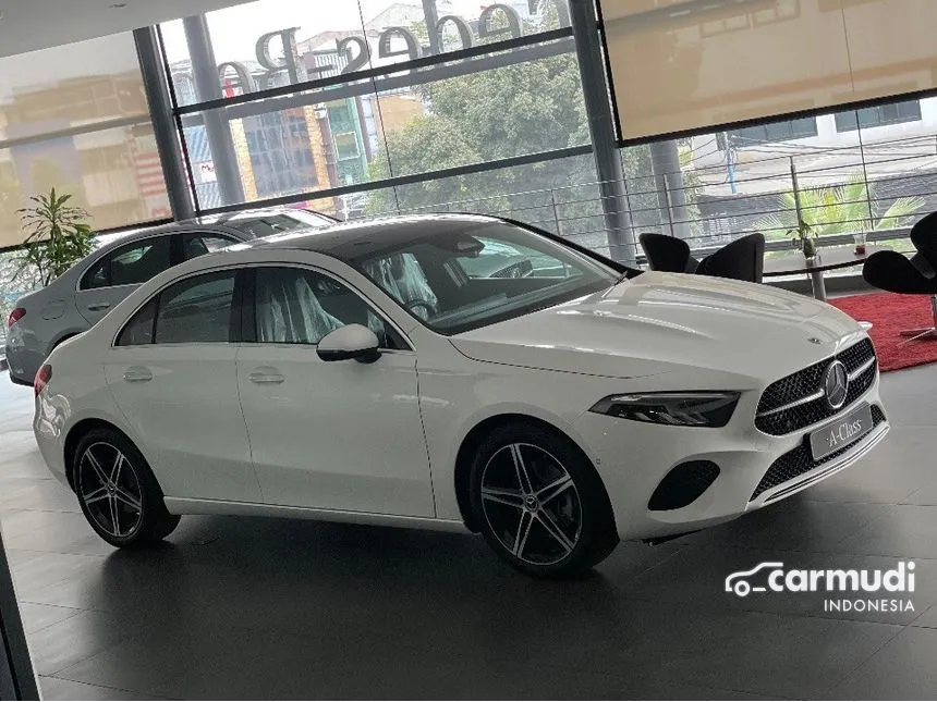 2024 Mercedes-Benz A200 Progressive Line Sedan