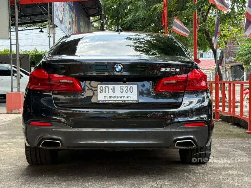2019 BMW 530e M Sport Sedan
