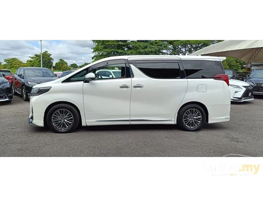 2018 Toyota Alphard Executive Lounge MPV