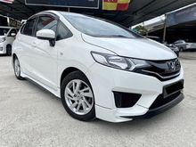 2015 Honda Jazz 1.5 V, WARRANTY, NICE PLATE NO, BODYKIT, PUSH START, PROMOSI