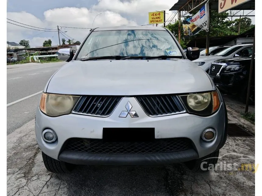 2007 Mitsubishi Triton Dual Cab Pickup Truck