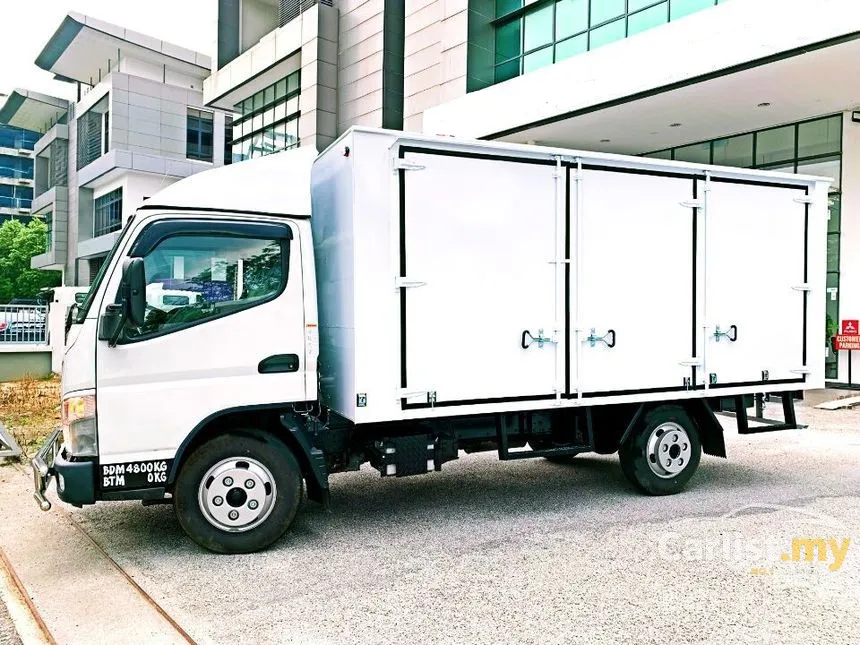 2022 Mitsubishi FE Lorry