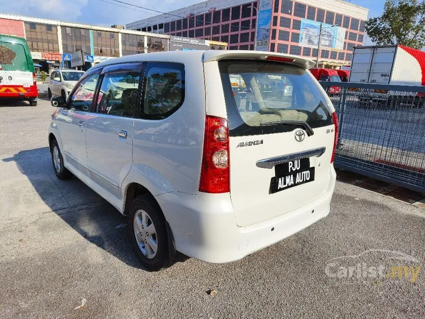2010 Toyota Avanza E MPV