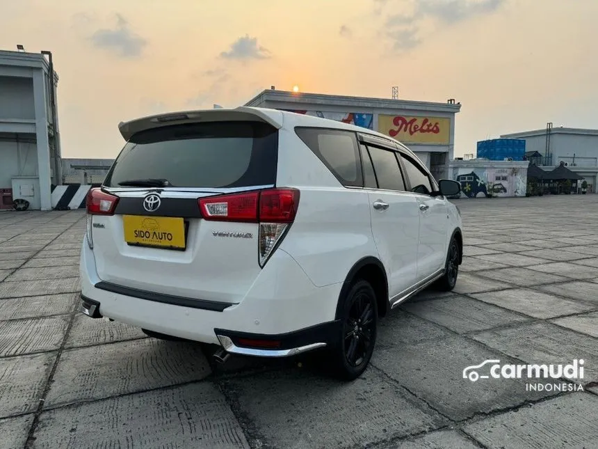 2019 Toyota Innova Venturer Wagon