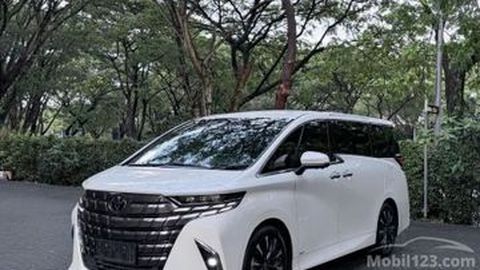 Toyota Alphard 2023 Bekas Mulai Rp900 Jutaan, Apakah Lebih Oke Dari Denza D9 atau Xpeng X9?
