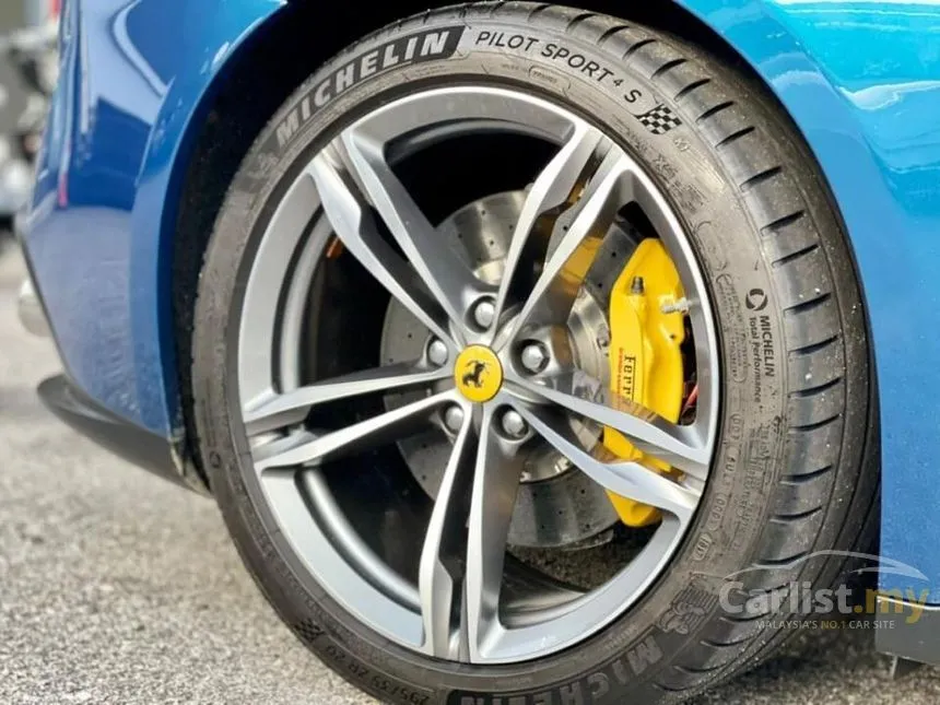 2019 Ferrari GTC4Lusso Hatchback