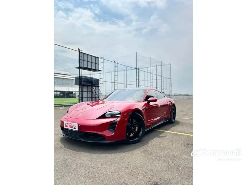 2021 Porsche Taycan 4S Performance Battery Plus Sedan