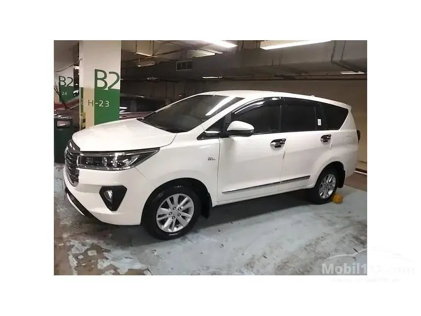 2021 Toyota Kijang Innova V Luxury MPV