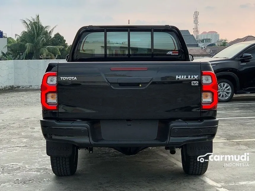 2024 Toyota Hilux V Dual Cab Pick-up