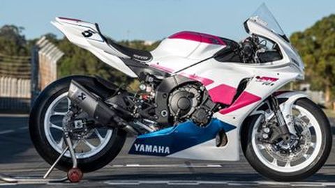 Yamaha Lelang R1 Langka untuk Badan Penelitian Kanker