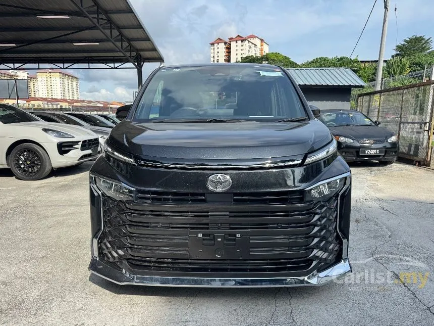 2025 Toyota Voxy S-Z MPV