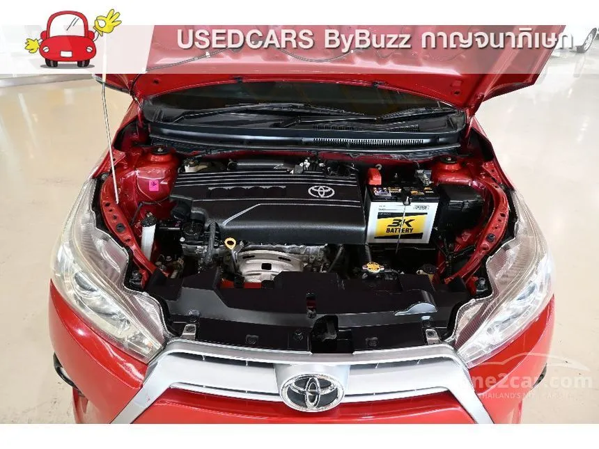 2015 Toyota YARIS G Hatchback
