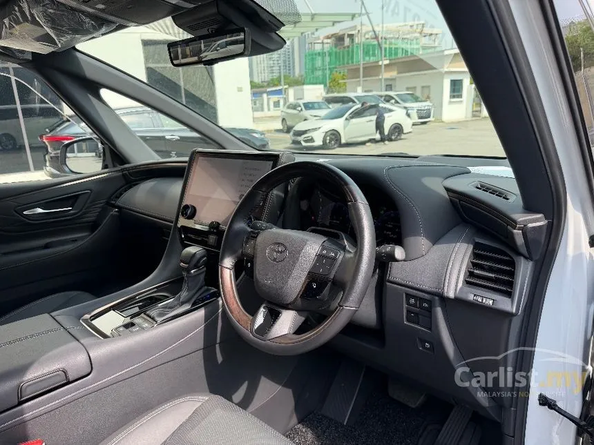 2024 Toyota Alphard Z 7-Seater MPV