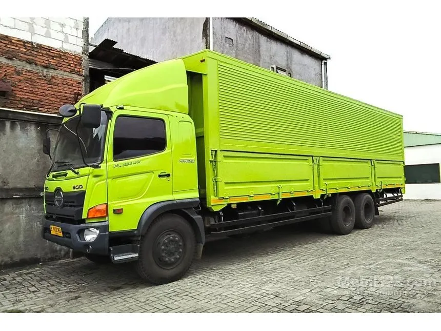 Jual Mobil Hino Ranger 2018 FL 235 JW 7.7 di DKI Jakarta Manual Trucks Hijau Rp 845.000.000