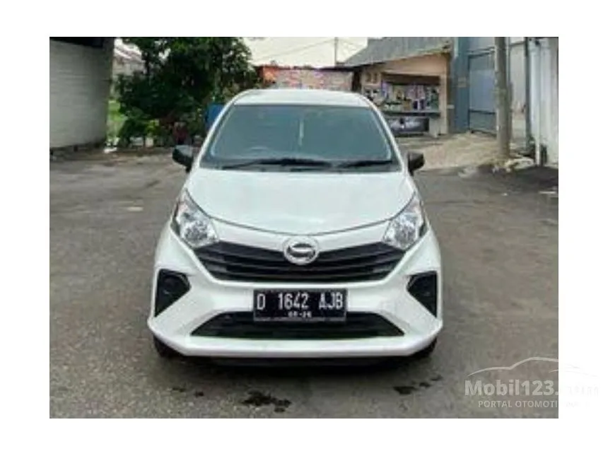 Jual Mobil Daihatsu Sigra 2021 D 1.0 di Jawa Barat Manual MPV Putih Rp 115.000.000