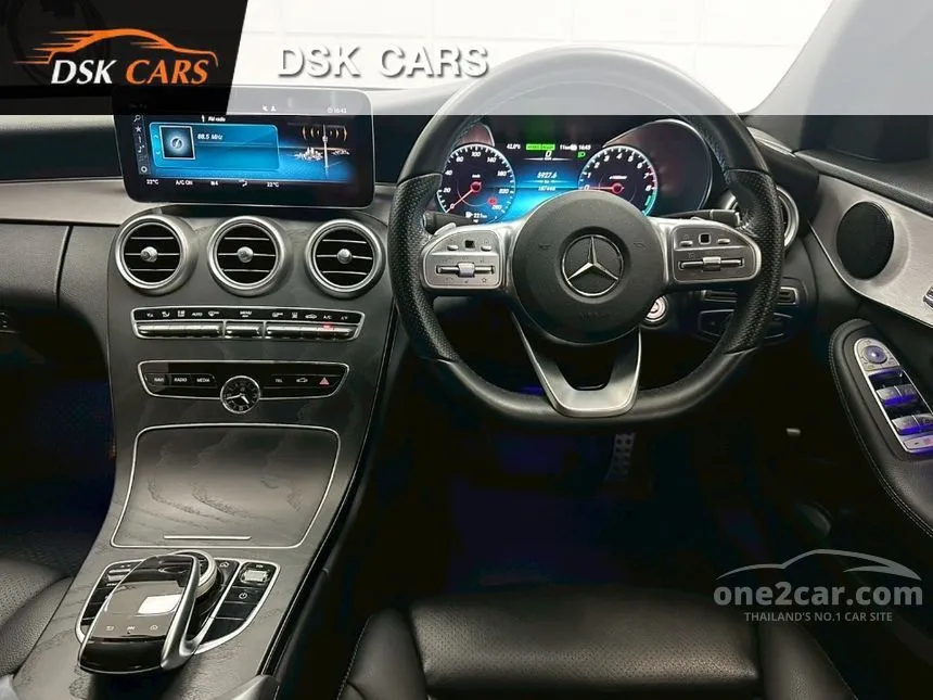 2020 Mercedes-Benz C300 e AMG Sport Sedan