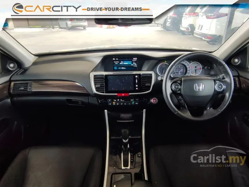 2018 Honda Accord i-VTEC VTi-L Advance Sedan