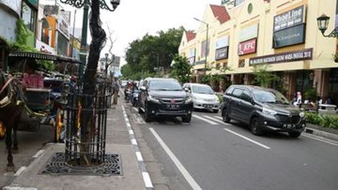 Mulai Hari Ini, Kendaraan Bermotor Dilarang Melintas di Jalan Malioboro