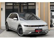 2023 Hyundai IONIQ 5 0.0 Signature Long Range SUV Listrik EV Sunroof Panoramic AT 2023 Abu Abu.