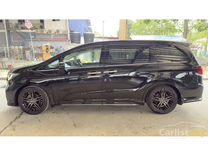 2022 Honda Odyssey Absolute Honda Sensing MPV