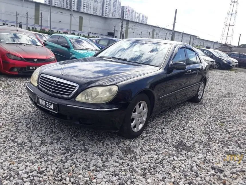 2000 Mercedes-Benz S320 Sedan