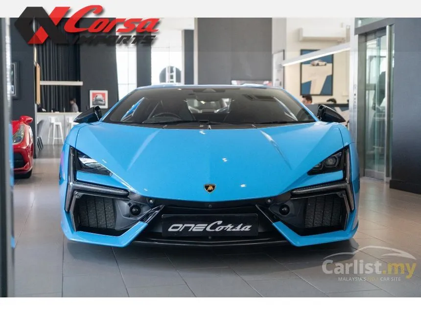 2025 Lamborghini Revuelto Coupe