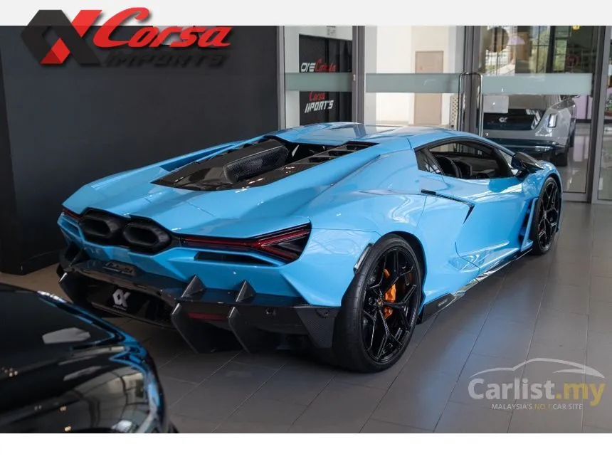 2025 Lamborghini Revuelto Coupe
